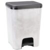 COM-FORT HOUSE | Cubo de Basura con Pedal | Capacidad de 26 litros | Cubo Reciclaje | Color Cemento | Cubo de Basura Orgánico Cocina | 1 unidad | Piezas Extraíbles | Limpieza Fácil |